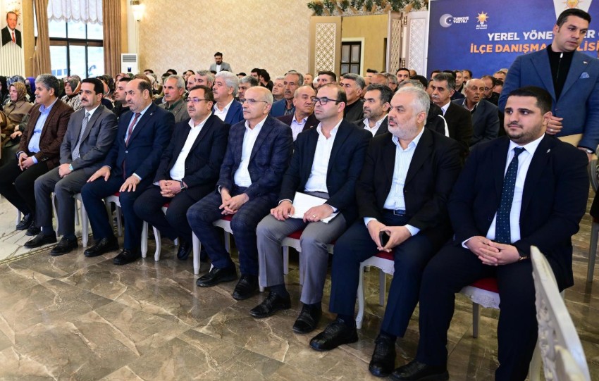 Battalgazi’de Yerel Yönetimler Zirvesi: “Günü Değil, Geleceğin Malatya’sını İnşa Ediyoruz”