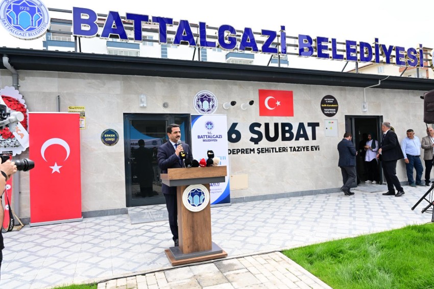 Battalgazi’de Yeni Dönem: “6 Şubat Deprem Şehitleri Taziye Evi” Göztepe’de Hizmete Açıldı
