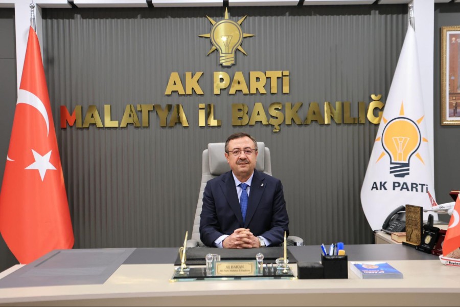 AK Parti Malatya İl Başkanı Ali Bakan’dan, Turgut Özal ve Hamit Fendoğlu için anma mesajı