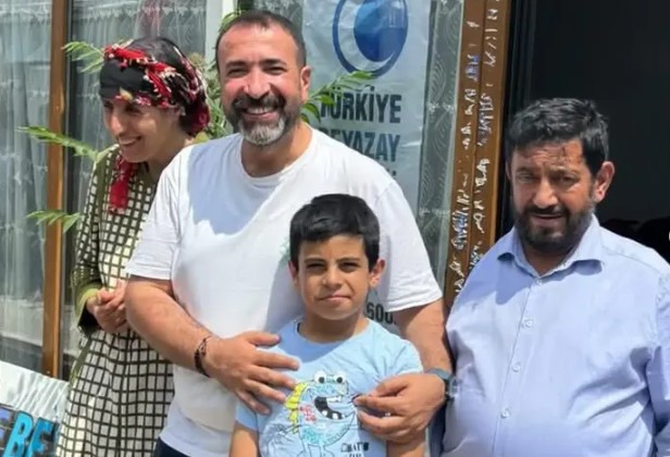 Beyazay Derneği Malatya Şubesinden İhtiyaç Sahiplerine Giyecek Yardımı